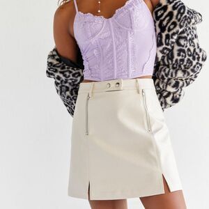 NWT Francesca’s Women’s Snake Embossed Mini Skirt Small Ivory